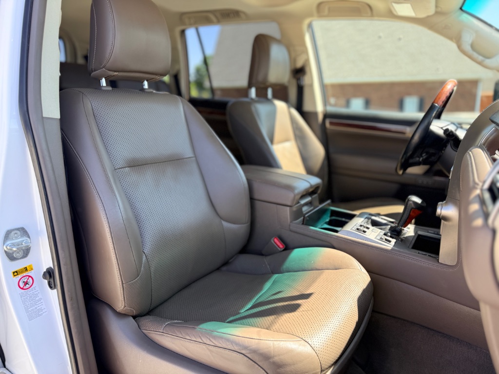 2012 Lexus GX Premium - Photo 12