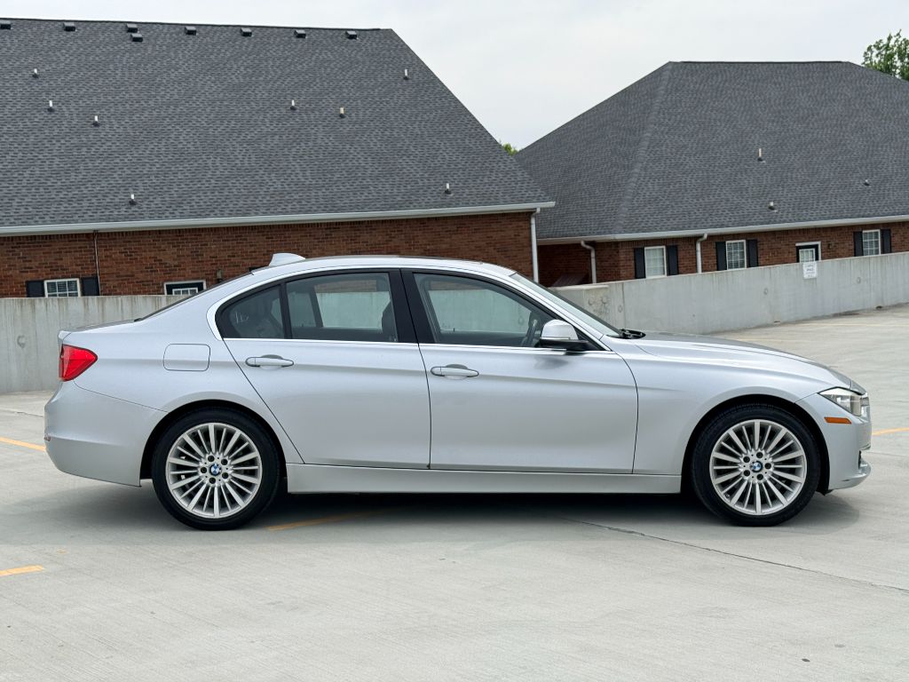2015 BMW 3 Series 328i - Photo 8
