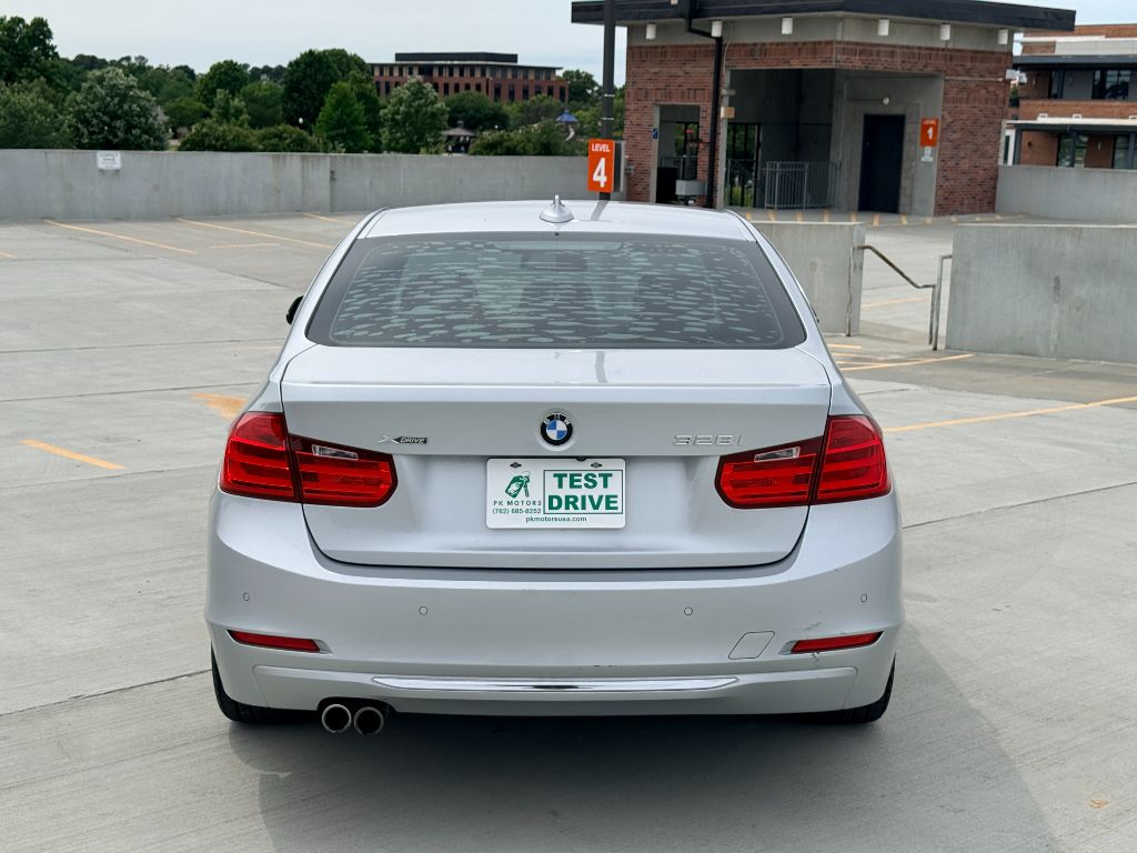 2015 BMW 3 Series 328i - Photo 6